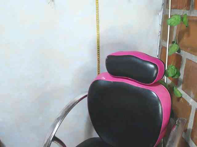 ROOSGONZALEX ROOSGONZALEX