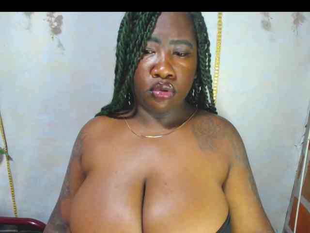 ROOSGONZALEX ROOSGONZALEX