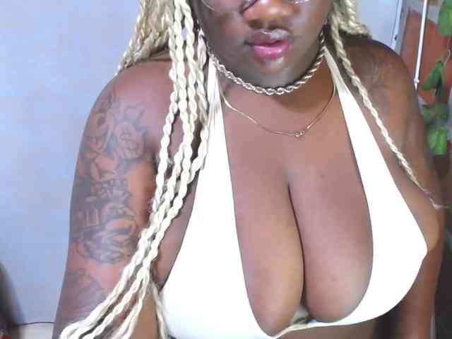 ROOSGONZALEX ROOSGONZALEX