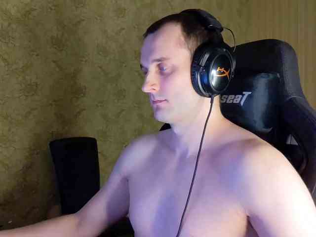 iMadeon Live Webcam on BongaCams