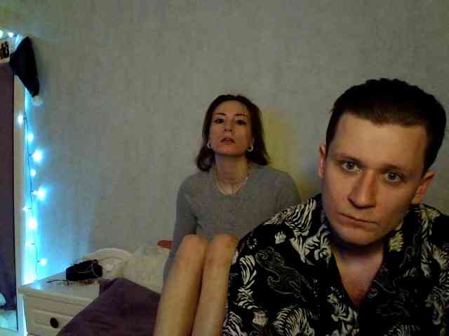 twotooths Live Webcam on BongaCams