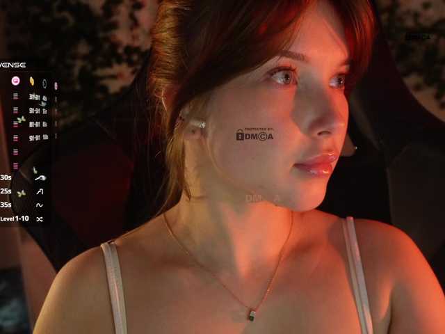 mispopi's BongaCams show and profile