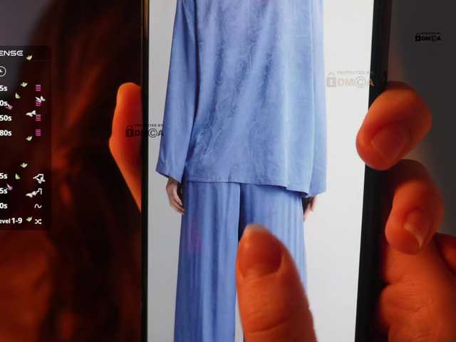 mispopi's BongaCams show and profile