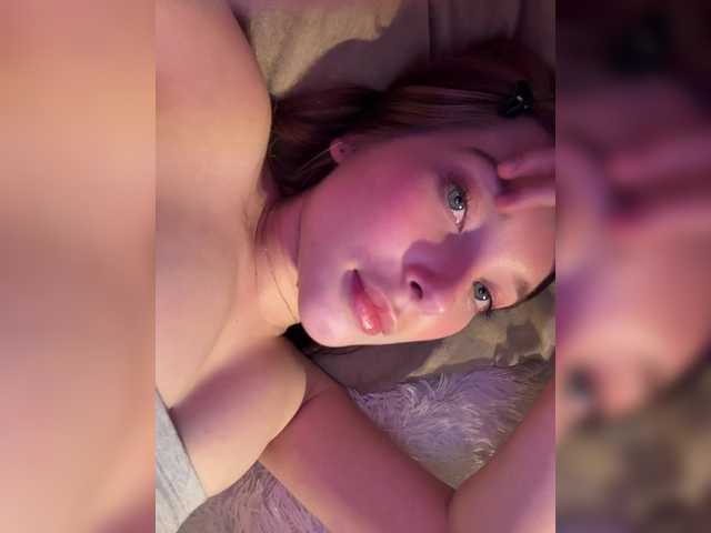 mispopi's BongaCams show and profile