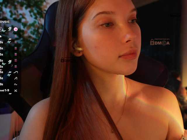 mispopi's BongaCams show and profile