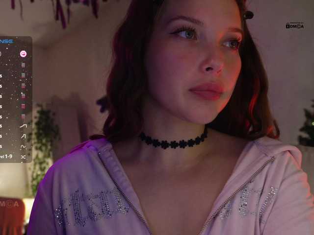 mispopi's BongaCams show and profile