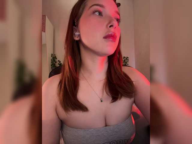 mispopi's BongaCams show and profile