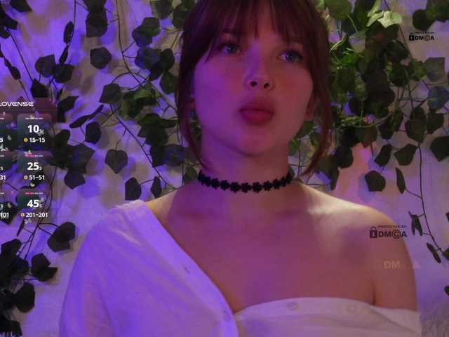 mispopi's BongaCams show and profile