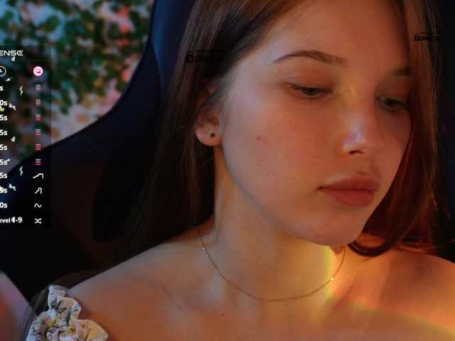 mispopi's BongaCams show and profile