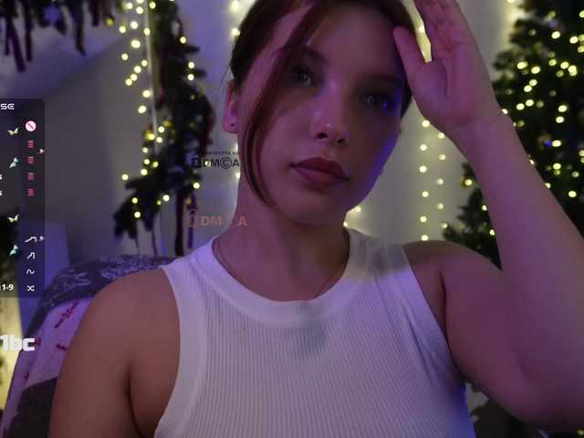 mispopi's BongaCams show and profile