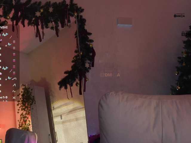 mispopi's BongaCams show and profile