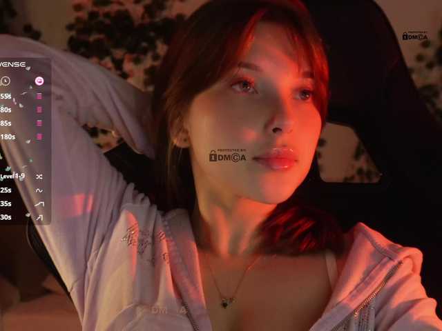 mispopi's BongaCams show and profile