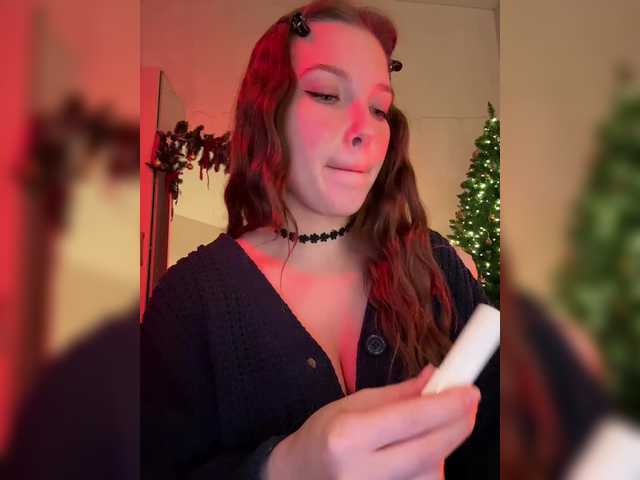 mispopi from BongaCams