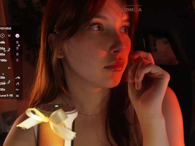 mispopi's BongaCams show and profile