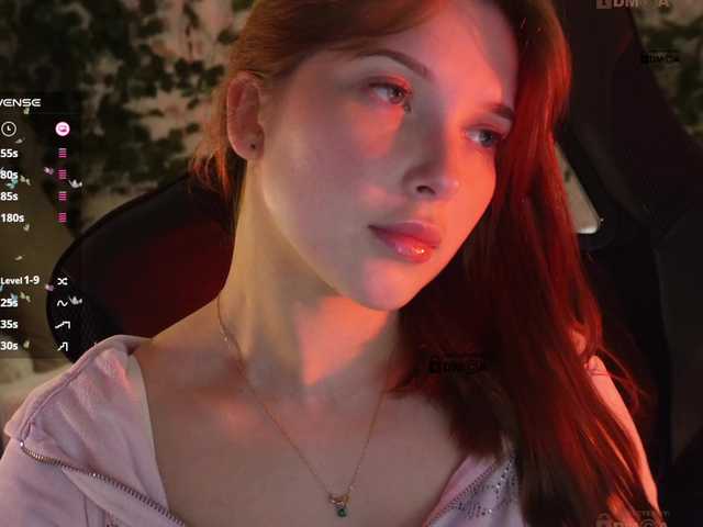 mispopi's BongaCams show and profile