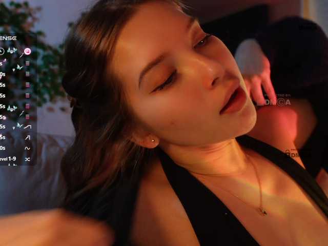 mispopi's BongaCams show and profile