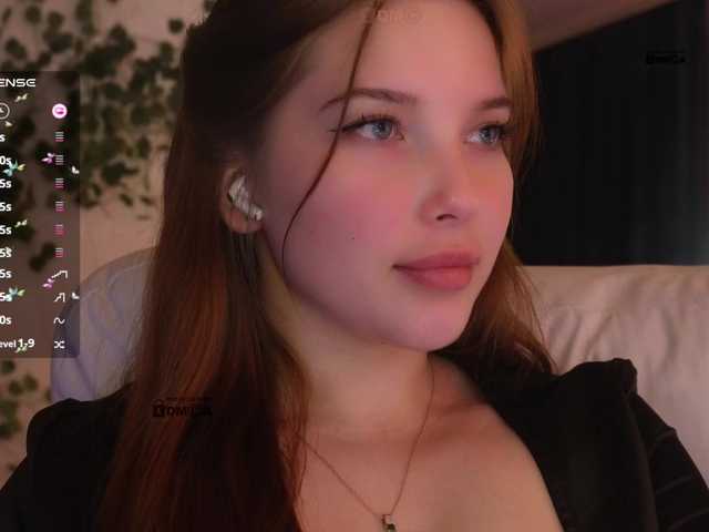 mispopi's BongaCams show and profile