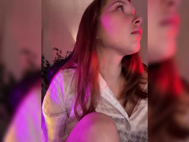 mispopi's BongaCams show and profile