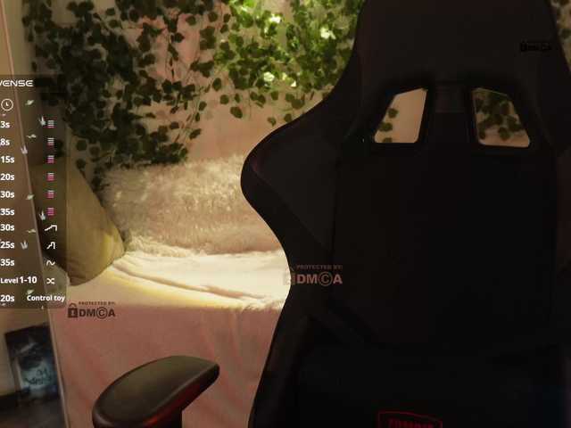 mispopi's BongaCams show and profile