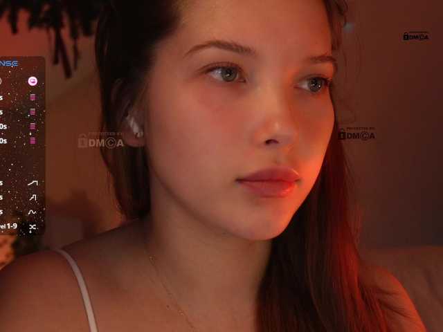 mispopi's BongaCams show and profile