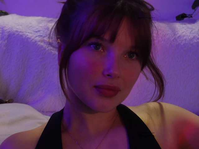 mispopi's BongaCams show and profile