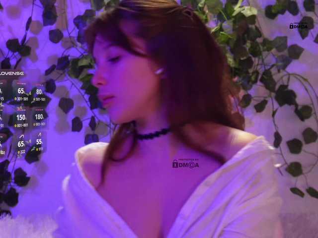 mispopi's BongaCams show and profile