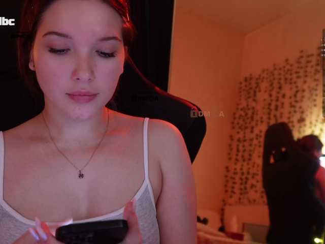 mispopi live cam
