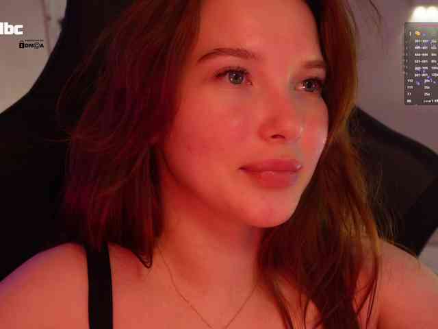mispopi Live Webcam on BongaCams