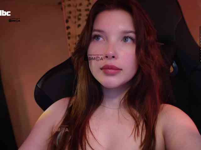mispopi Live Webcam on BongaCams