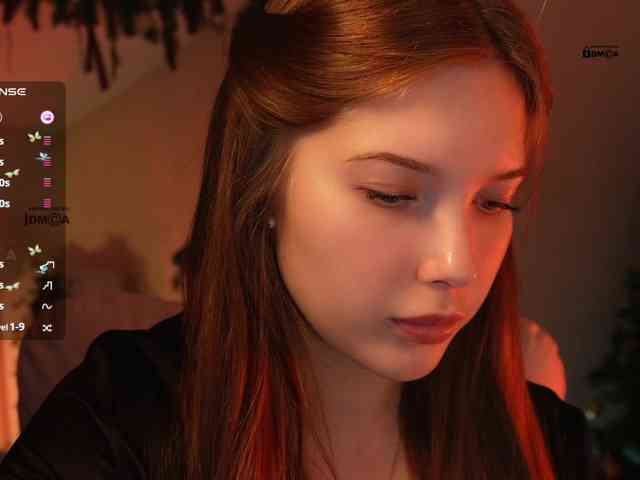 mispopi Live Webcam on BongaCams