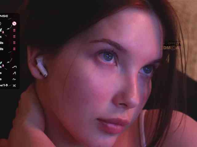 _Q_ webcam