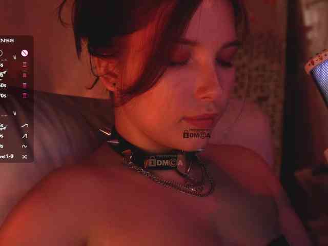 mispopi Live Webcam on BongaCams