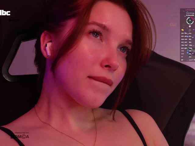 mispopi Live Webcam on BongaCams