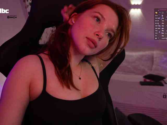 mispopi Live Webcam on BongaCams
