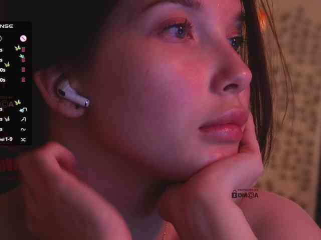 _Q_ webcam
