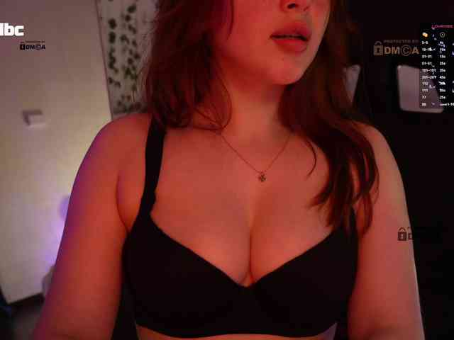 mispopi Live Webcam on BongaCams