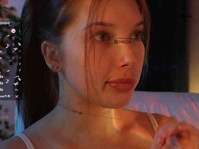 mispopi Live Webcam on BongaCams