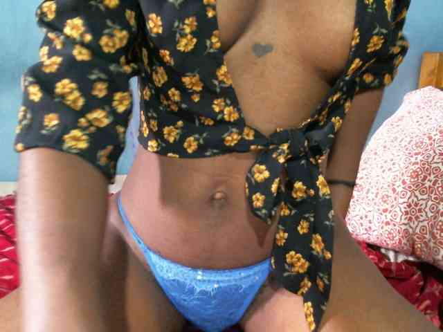 rakisha1 webcam