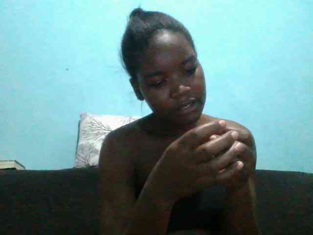 rakisha1 webcam