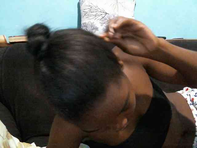 rakisha1 webcam