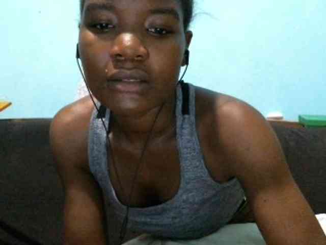 rakisha1 webcam