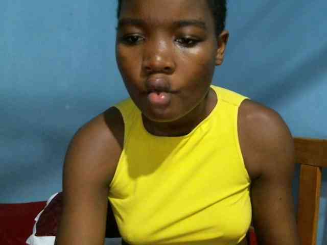 rakisha1 webcam