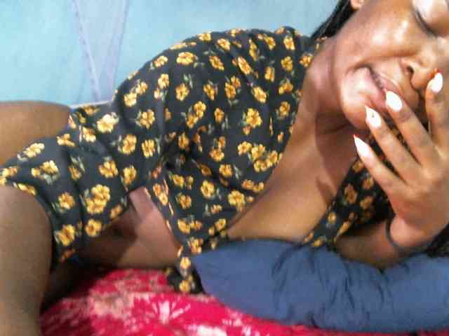 rakisha1 webcam