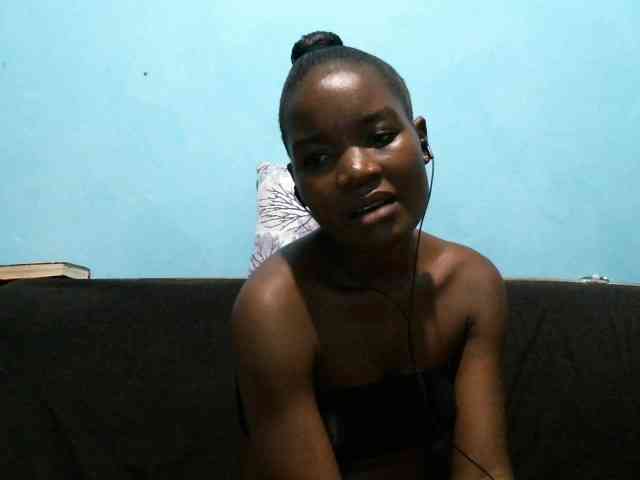 rakisha1 webcam