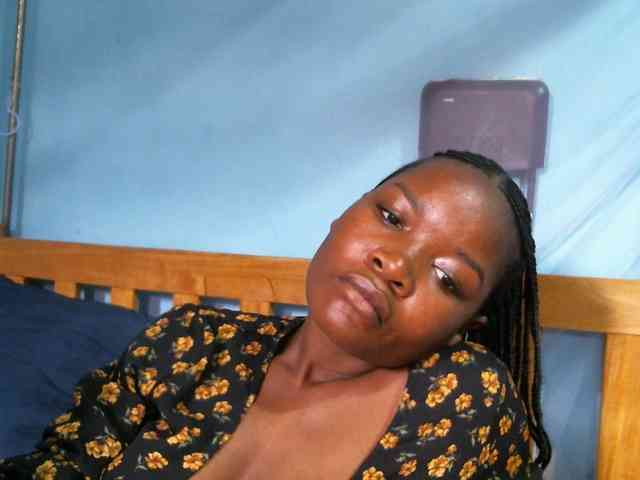 rakisha1 webcam