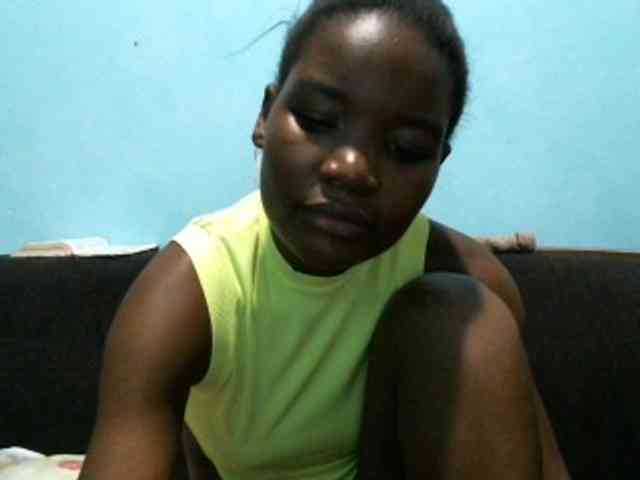 rakisha1 webcam