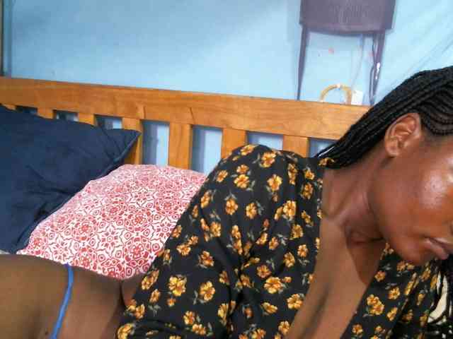 rakisha1 webcam