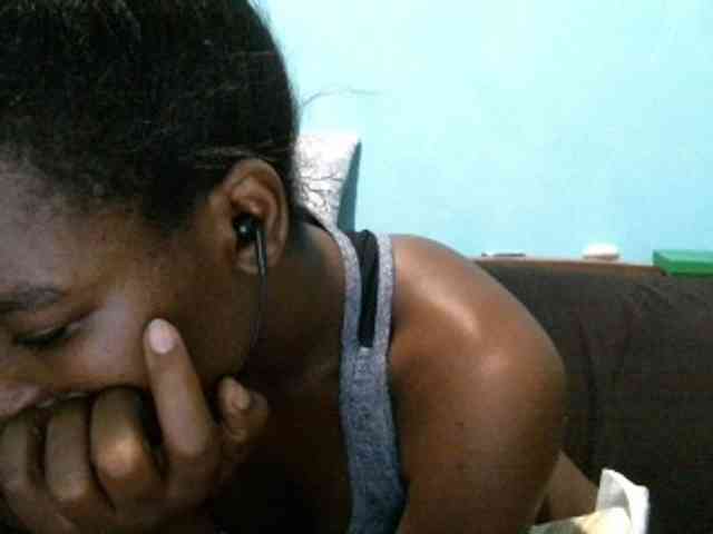 rakisha1 webcam