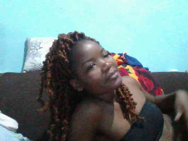 rakisha1 webcam