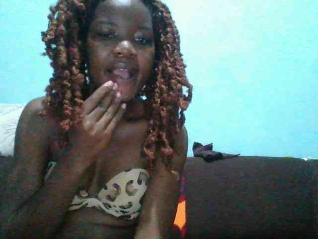 rakisha1 webcam